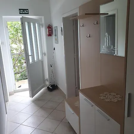 Jerkovic Drasnice-3bd 公寓 *